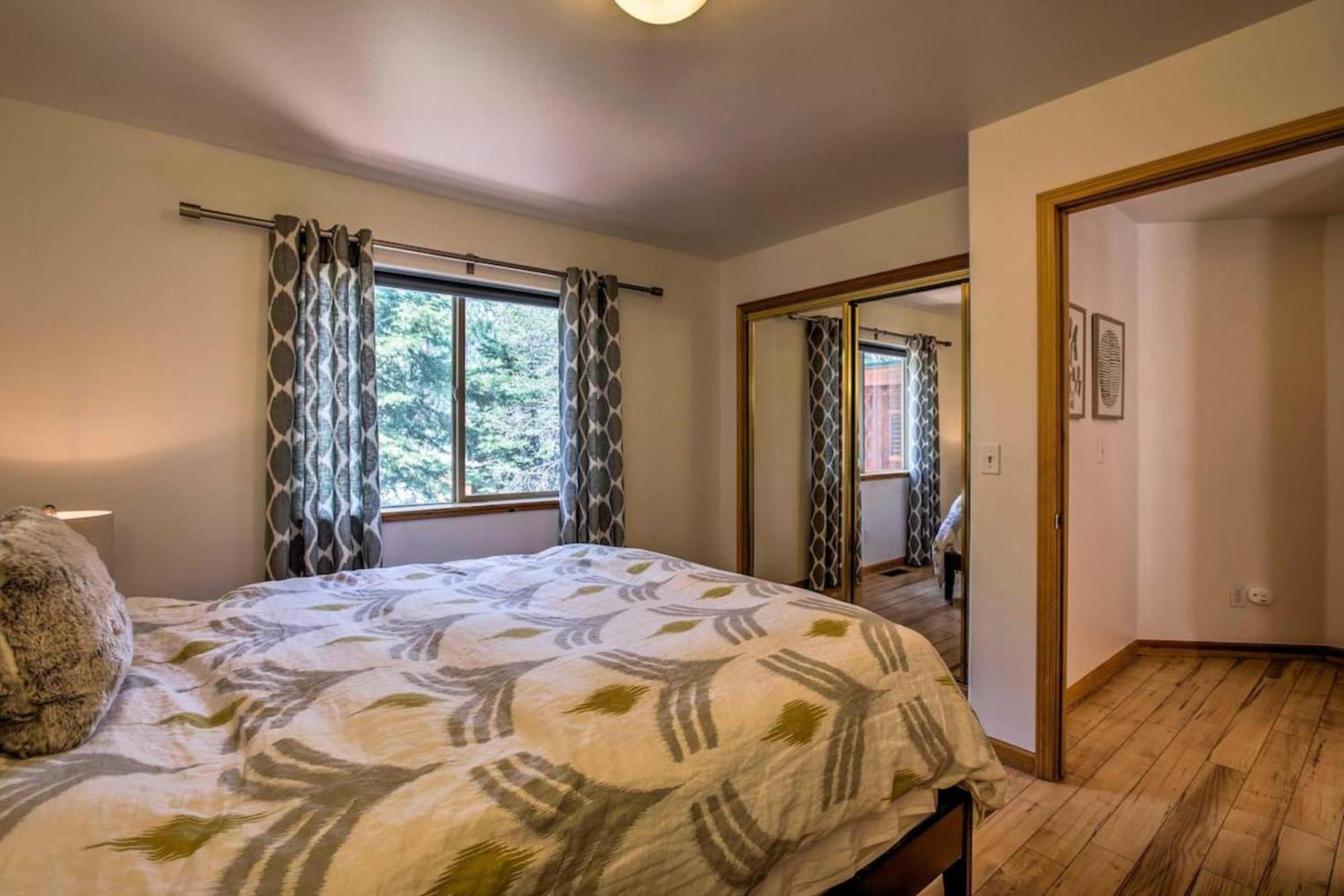Moosetrack By Avantstay Cozy Cabin In The Of Tahoe Donner W Hot Tub Truckee Exterior photo
